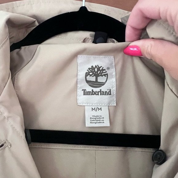 Timberland Classic Tan Trench Coat - Picture 3 of 3